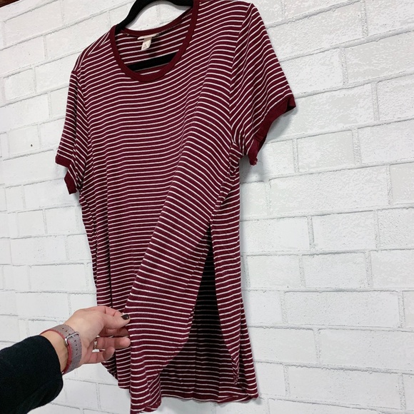 Mossimo Supply Co. Tops - Mossimo Split-Hem t-shirt style tunic - XL